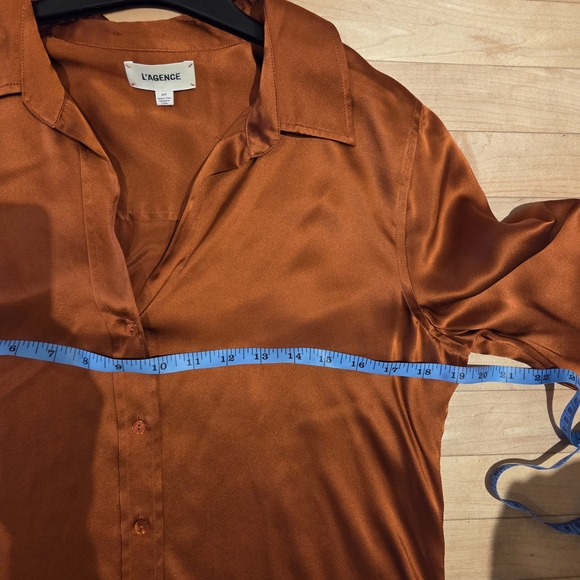 L'AGENCE 100% Silk Satin Rich Copper Button Dani 3/4 Sleeve Blouse NWOT Shirt S - Picture 10 of 13